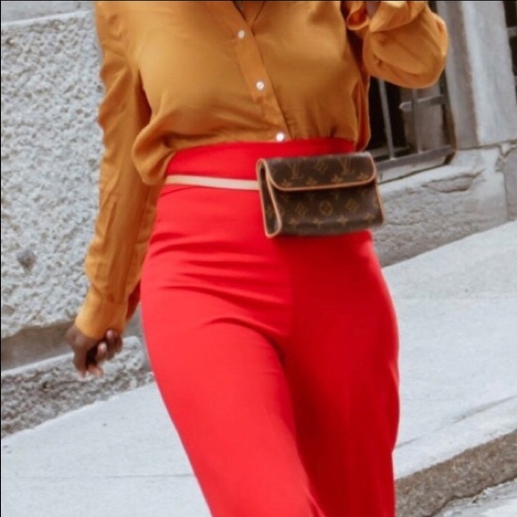 Louis Vuitton Handbags - Auth Louis Vuitton Florentine waists bum fanny bag